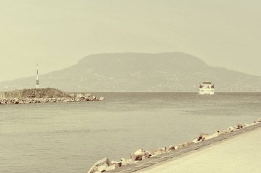 Fonyod at Lake Balaton, Macaristan (vintage tarzı görünümünden Badacsony )