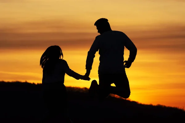 Loveing Couple Jumping Sunset Time Nature — Stock Photo, Image