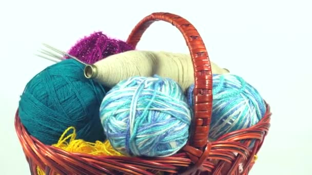 Basket with threads — Stock Video