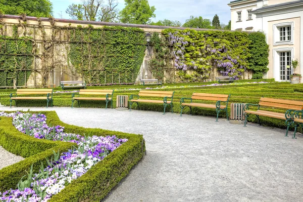 Salzburgo, um jardim é Mirabelle (Mirabelgarten ) — Fotografia de Stock
