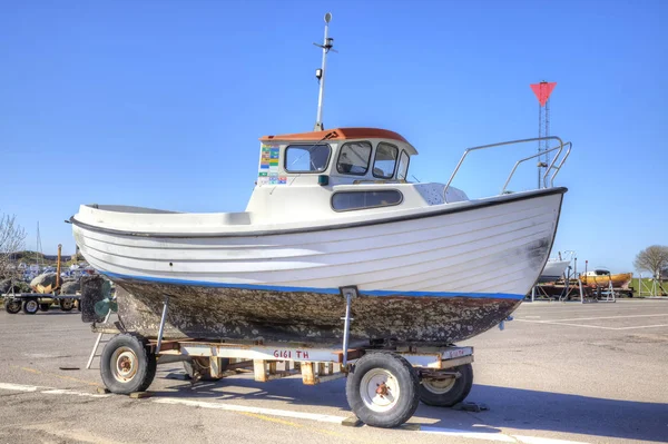 Boot auf Rädern — Stockfoto