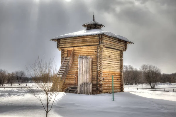 Museo di architettura in legno, Kolomenskoye. Nevicate — Foto Stock