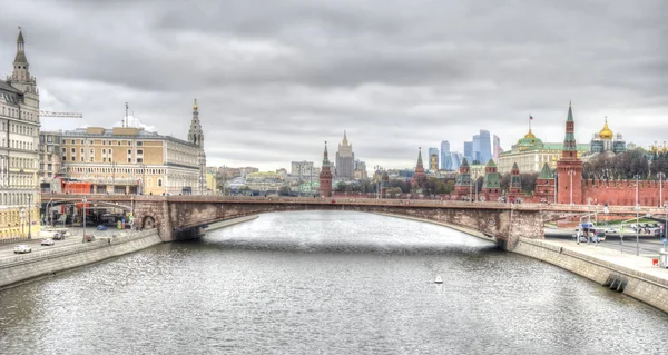 Moscovo. Ponte Moskvoretsky Bolshoy — Fotografia de Stock