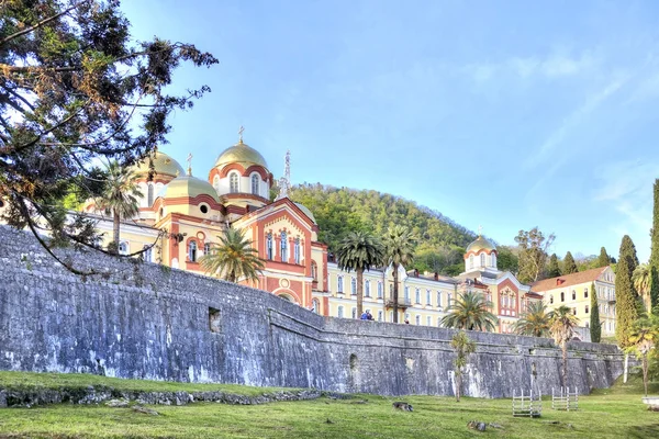 Abjasia. Nuevo Monasterio Athos Simón el Zelote — Foto de Stock