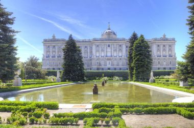 Madrid. Cityscape. Sabatini gardens 