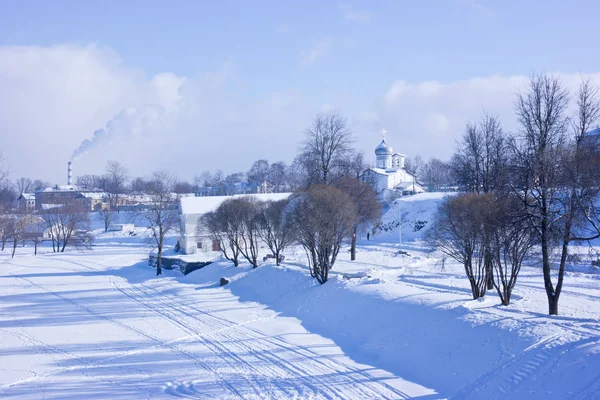Pskow. der Fluss Pskova — Stockfoto