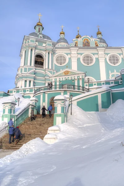 Den stad i Smolensk. Domkyrka av antagandet av den välsignade — Stockfoto