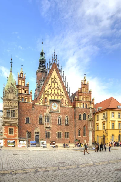 Wroclaw. The ancient town hall building — Stock Photo, Image