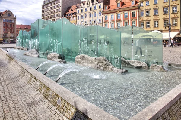 Wroclaw. Krásná fontána Market Square — Stock fotografie