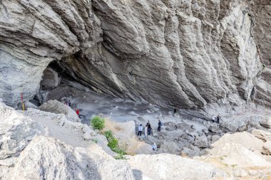 Suç. Patika. Golitsyn. Koba-Kaya Dağı, Novyy Sv yerleşkesi