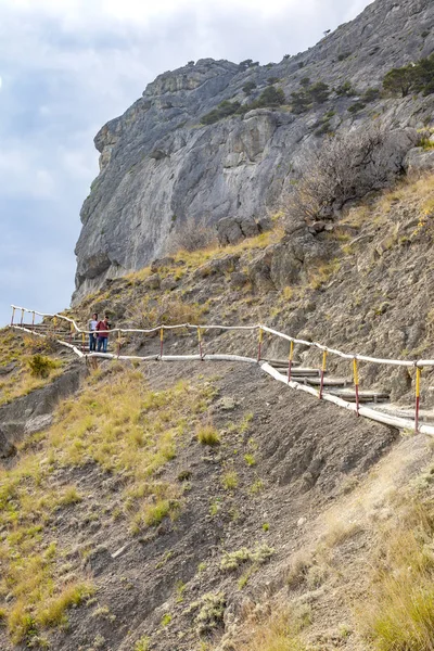 Krym. Stezka Golicyn. Mount Koba-Kaya, osada Novyy Sve — Stock fotografie