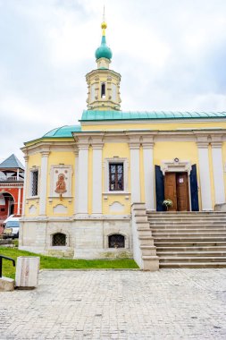 Moskova. Vysokopetrovsky Manastırı