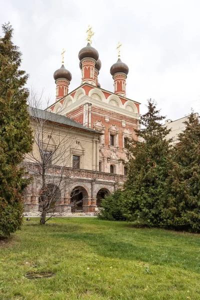 Moscow. Vysokopetrovsky Monastery — Stock Photo, Image