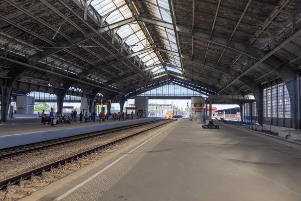 Det är Kaliningrad. Järnvägsstationen — Stockfoto