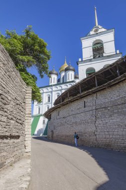 Pskov kentindeki antik Kremlin (Krom)