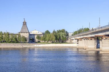 Pskov şehri. Velikaya Nehri