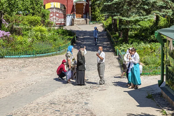 Holy Dormition Pskovo Pechersky Monastery Pskov Caves Monastery Temple Complex — 图库照片