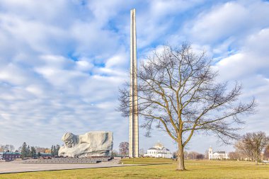 Brest, Belarus Cumhuriyeti - 10 Mart 2020: Hisar. Brest Kalesi Anıt Kompleksindeki Cesaret Anıtı