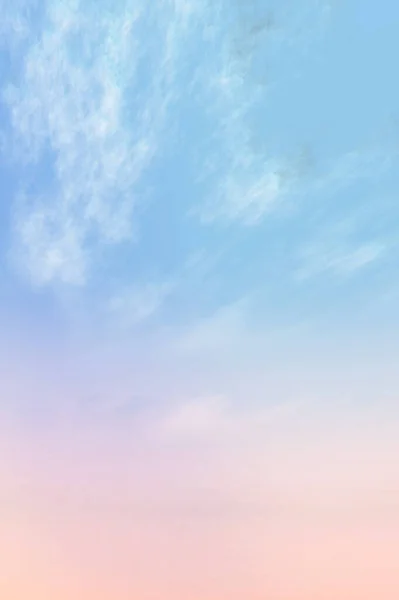 Солнце Фоне Облаков Небе Иллюстрация — стоковое фото
