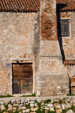 Eski ev Island Losinj, Hırvatistan üzerinde göster