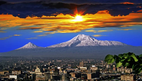 Vista de Mountain Ararat — Fotografia de Stock