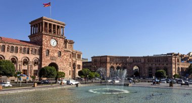 Güzel Erivan'da bina.