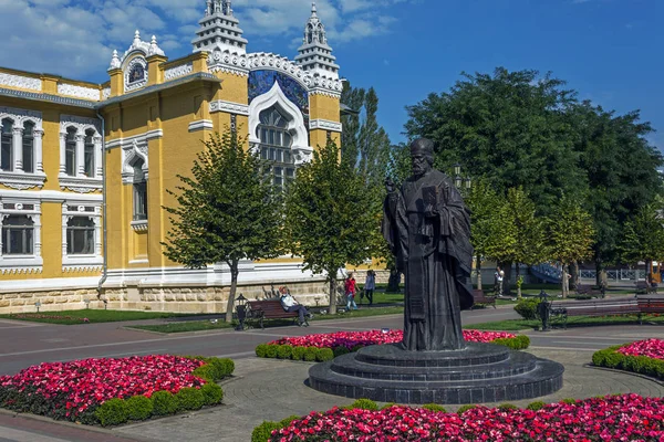 Пам'ятник Санкт Nichola у курортному Кисловодськ. — стокове фото