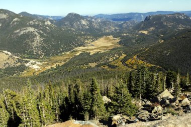 Rocky Dağı Ulusal Parkı (Rocky Valley) Colorado, ABD.