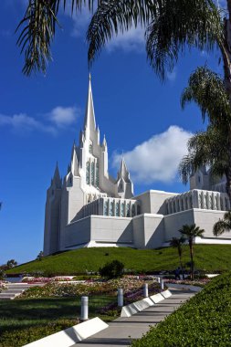 San Diego 'daki güzel Mormon tapınağı