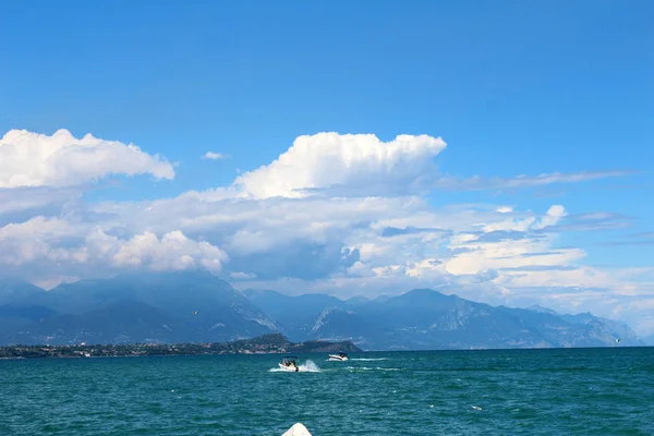 Garda-tó, Olaszország — Stock Fotó