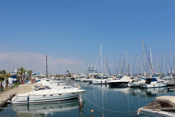 Το λιμάνι της Λάρνακας, Κύπρος — Φωτογραφία Αρχείου