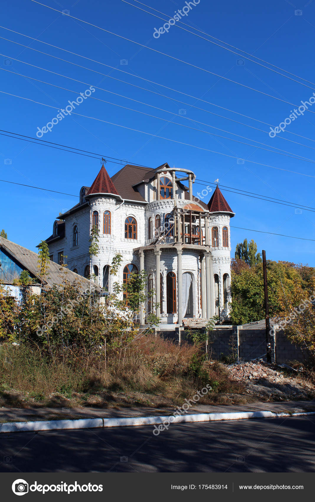 Gipsy House Street View Stock Editorial Photo C Chantall 175483914