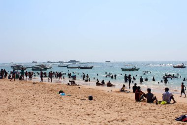 sri Lanka hikkaduwa beach