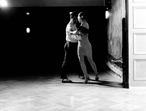 Аргентинский танец танго
