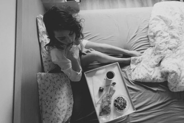 Desayuno en la cama —  Fotos de Stock