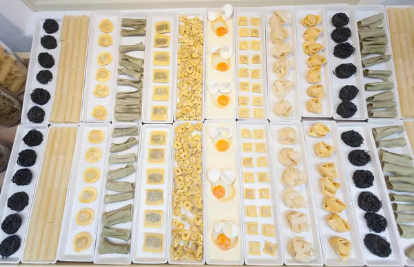 Egg pasta diversity — Stock Photo, Image