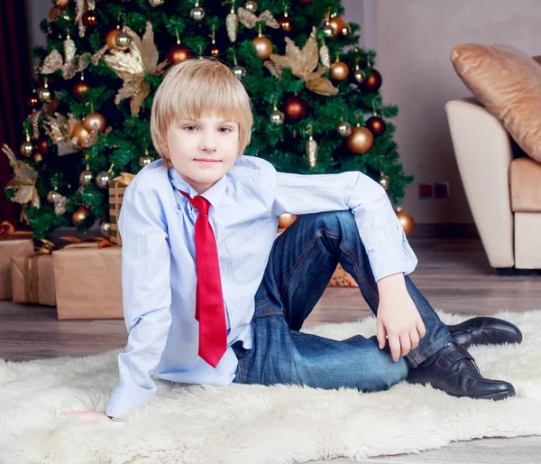 Çocuk Noel ağacı — Stok fotoğraf