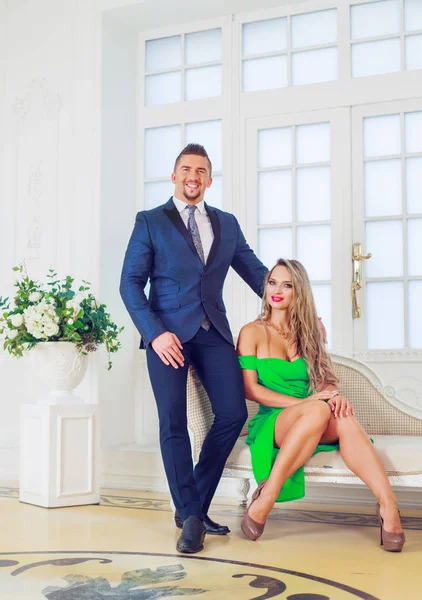 çekici erkek ve kadın  