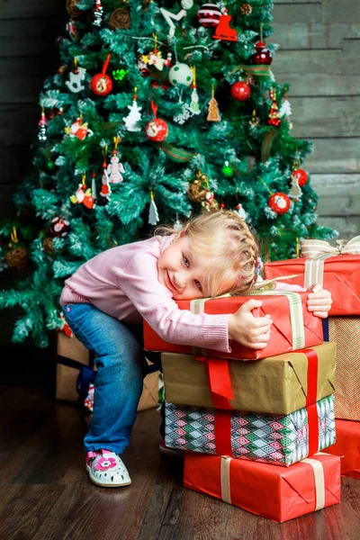 Menina no Natal — Fotografia de Stock