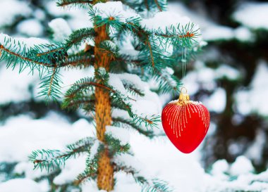 Noel ağacı süslemesi