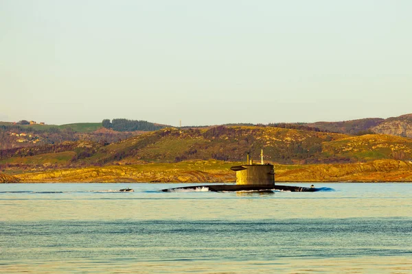 Submarino no mar — Fotografia de Stock