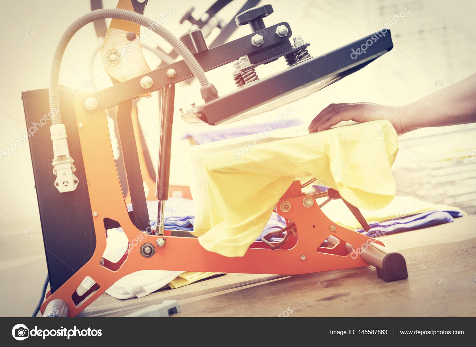 preparing artwork for t shirt printing