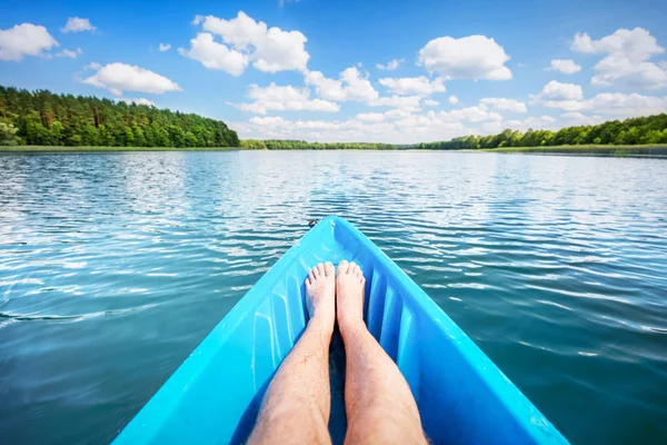 Kayaking on the river in the summer — Stock Photo, Image