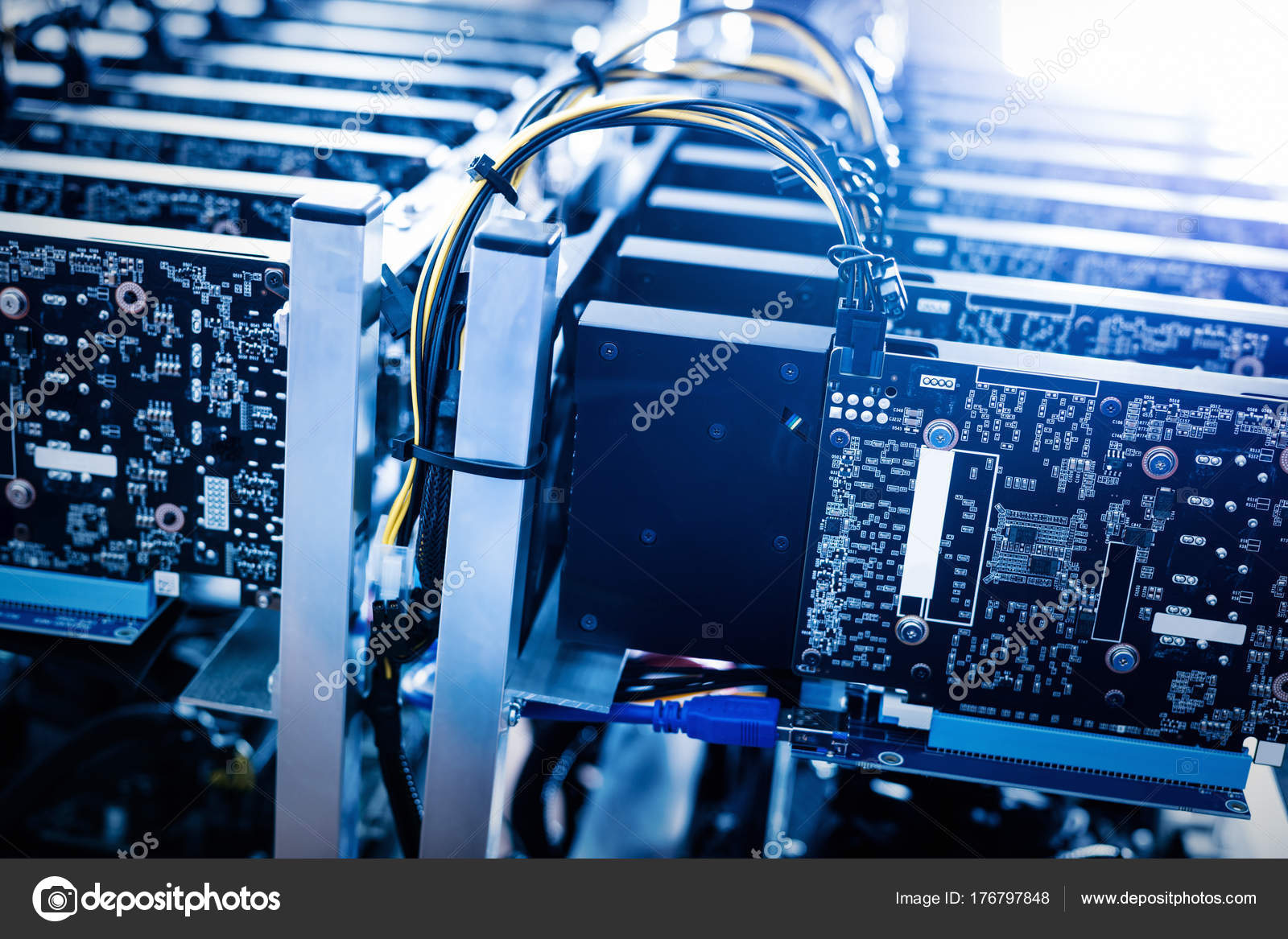 Bitcoin Mining Farm Cryptocurrency Business Device Bitcoin Miners Stock Photo C Photocreo 176797848