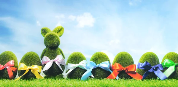 Grassy Easter Eggs Bunny Green Grass Sunny Blue Sky Spring — Stock Photo, Image