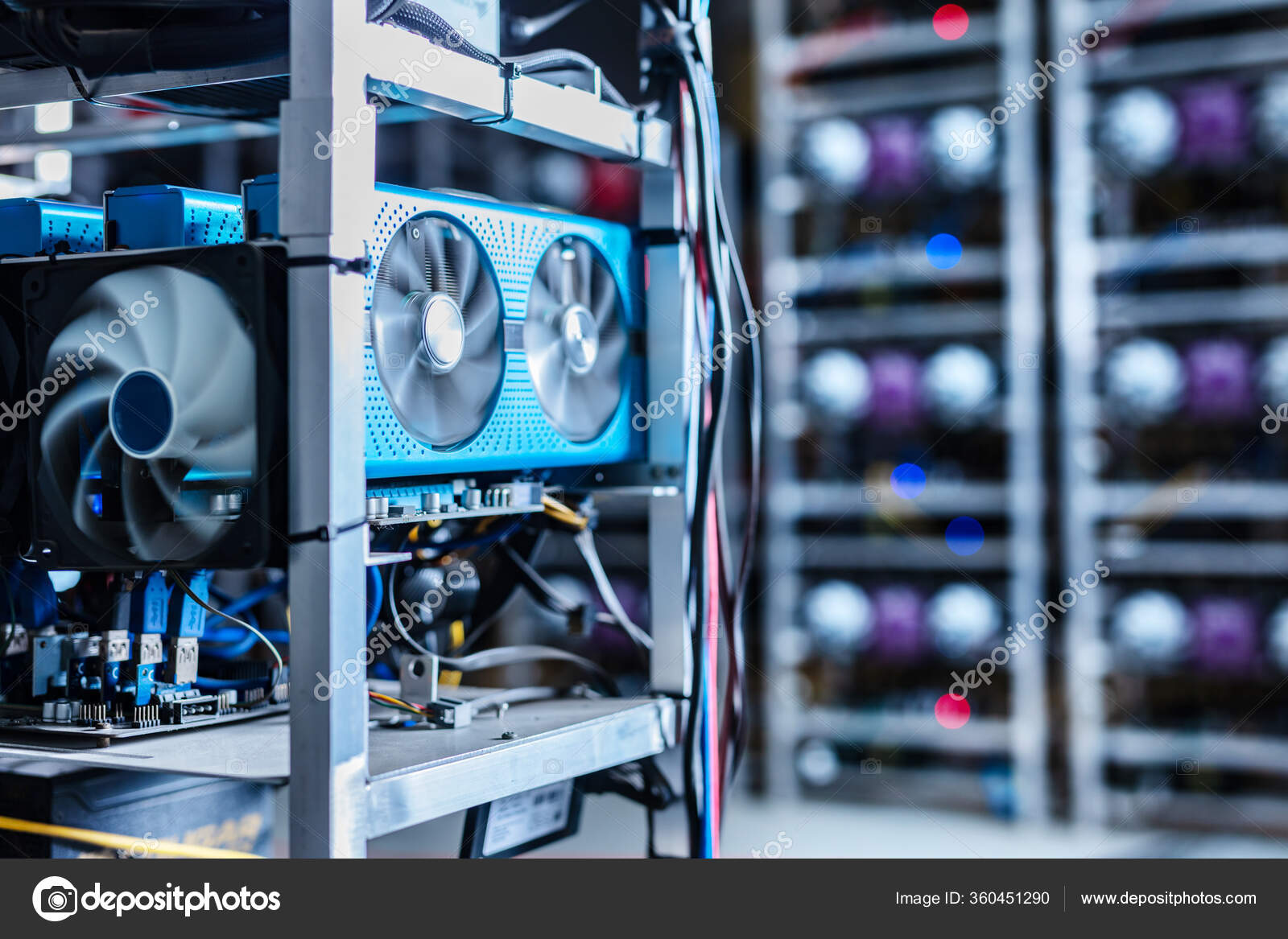 Bitcoin Crypto Mining Farm Big Data Center High Tech Server — Stock Photo ©  Photocreo #360451290
