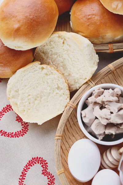 Bollos de hamburguesas caseras —  Fotos de Stock