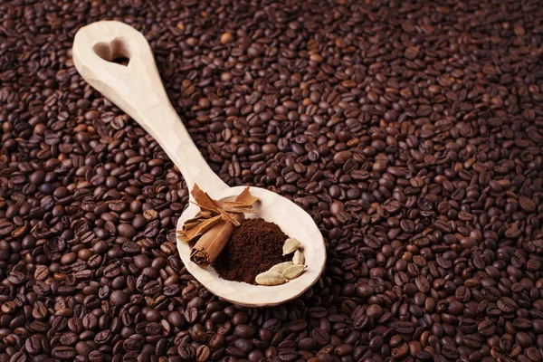 Fundo de café com colher — Fotografia de Stock