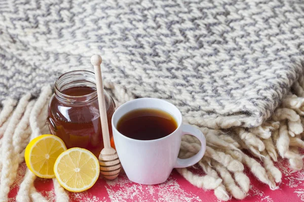 レモンと蜂蜜とお茶 — ストック写真