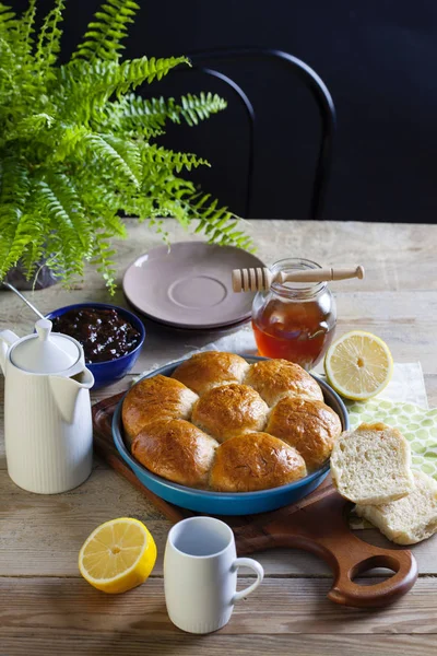 Homemade buns with jam — Stock Photo, Image